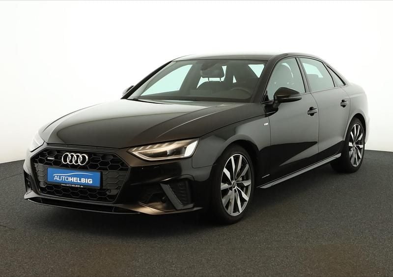 Gebraucht Audi A4 S-Line 204 PS (150 kW) 2022 Mythosschwarz metallic SUV