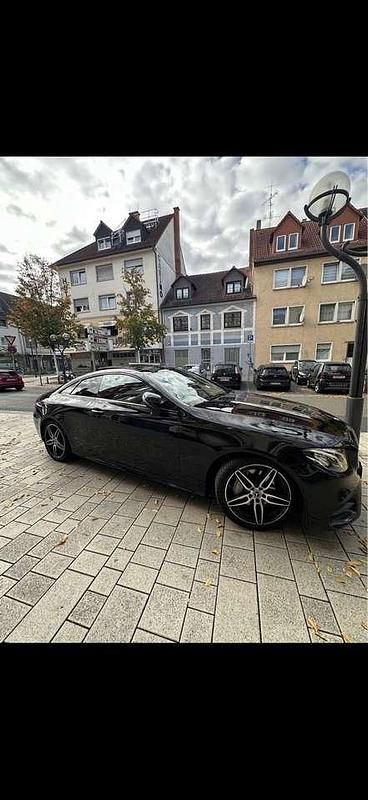 Second-hand Mercedes E300 AMG line 245 CP (180 kW) 2019 Coupe