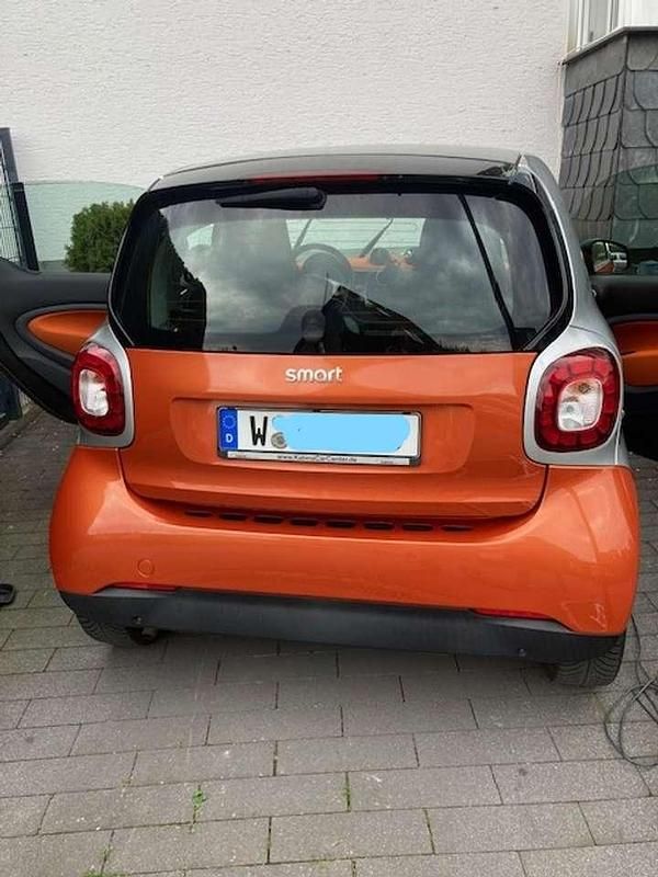 Gebraucht Smart ForTwo Coupé Passion 75 PS (55 kW) 2019 Orange Coupé