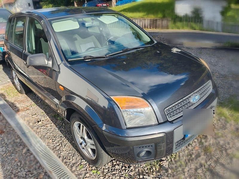 Blau Gebraucht 2009 Ford Fusion Kombi | 1.300 € (Superpreis) - Bild 1/4