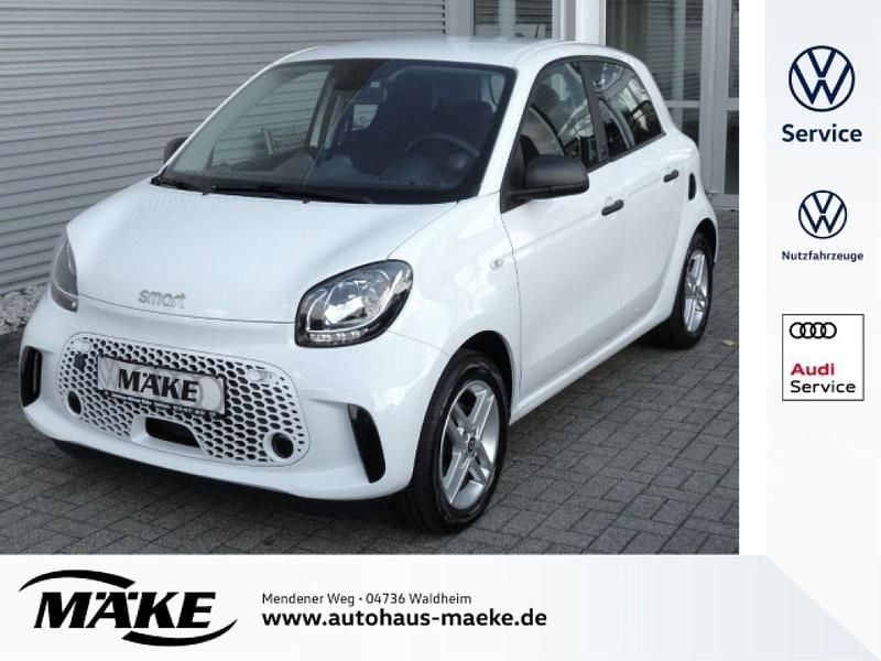 Weiß Gebraucht 2022 Smart ForFour Electric Drive Limousine | 9.940 € (Fairer Preis) - Bild 1/4