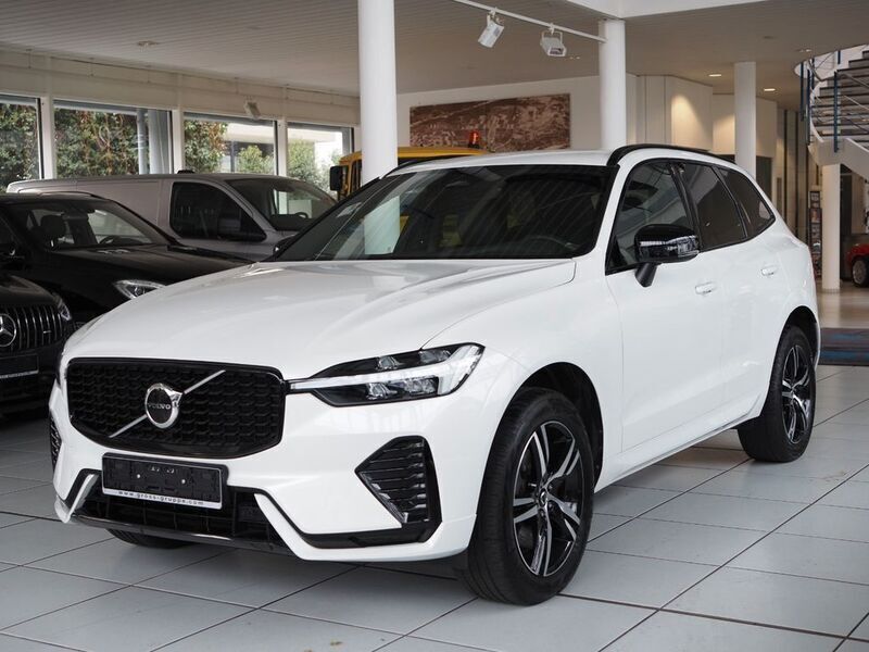Weiß Gebraucht 2022 Volvo XC60 R-Design SUV | 36.980 € (Superpreis) - Bild 1/4