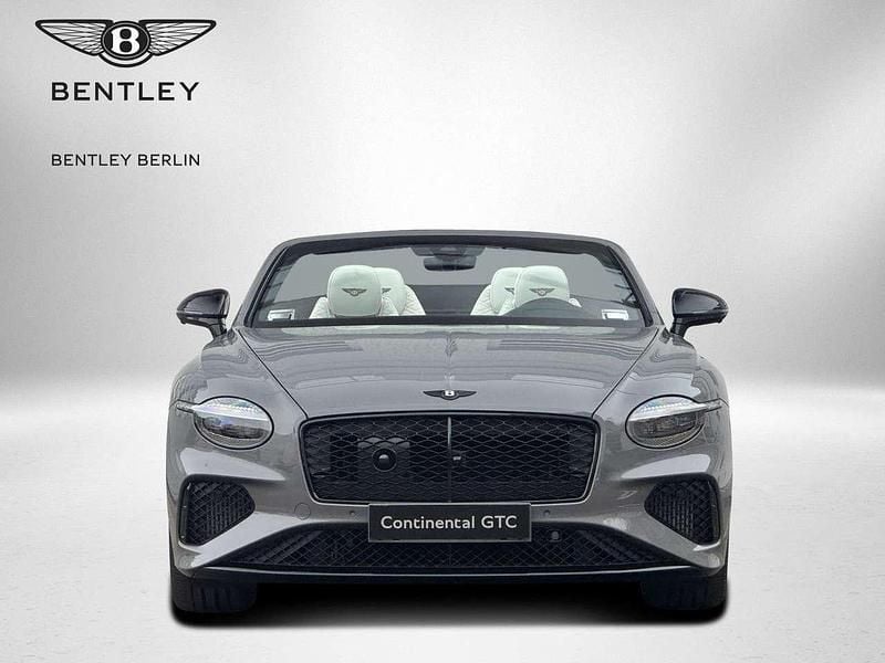 Neu Bentley Continental 680 PS (500 kW) 2026 Gravity grey Cabrio