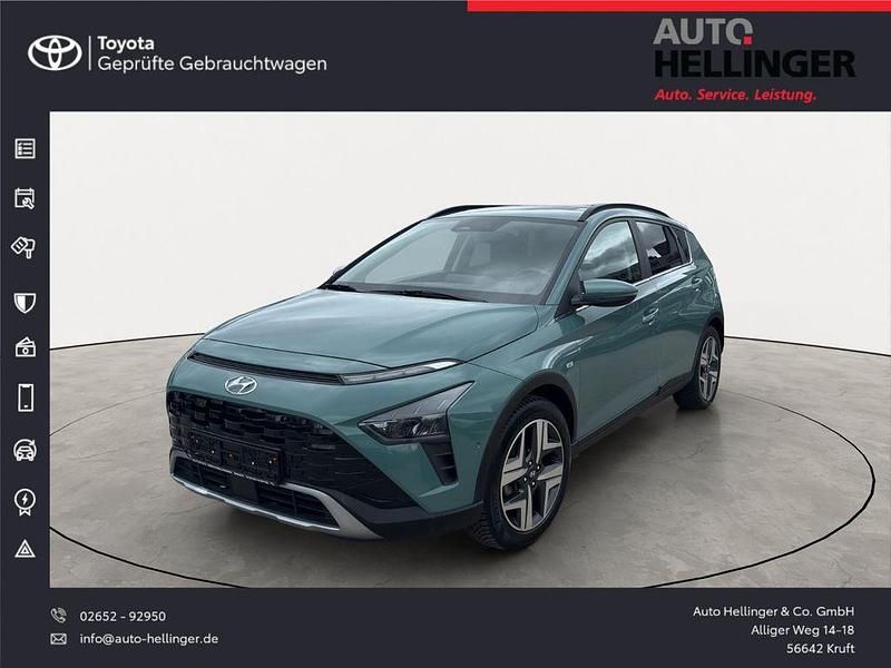 Grün Gebraucht 2021 Hyundai Bayon Select SUV | 15.990 € (Etwas zu teuer) - Bild 1/4