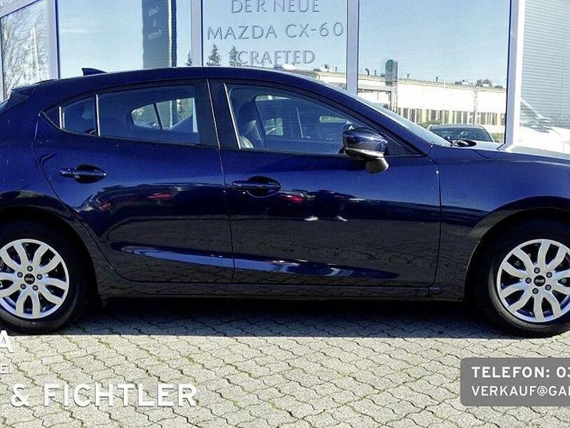 Gebraucht Mazda 3 Prime-Line 101 PS (74 kW) 2017 Blau Limousine