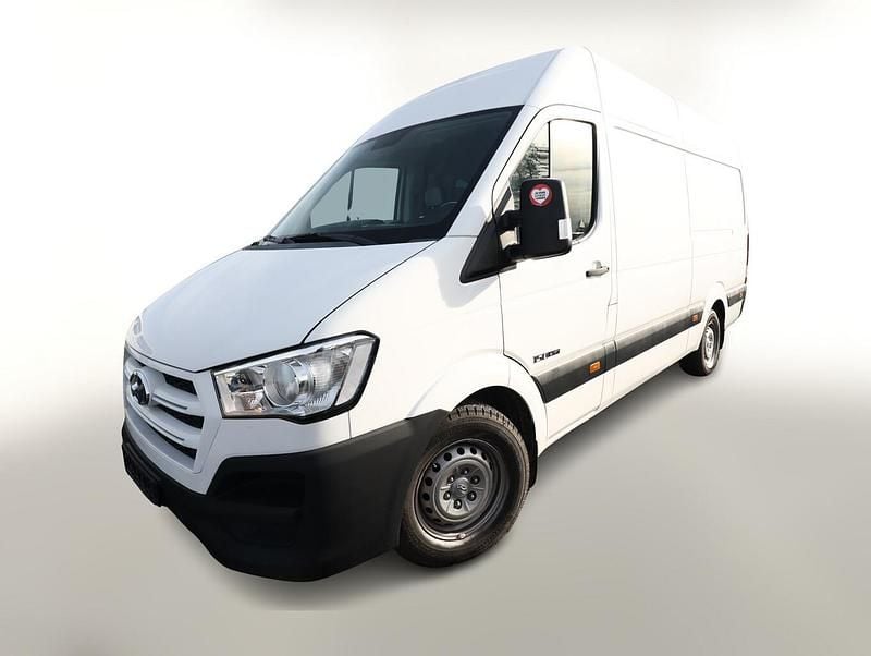 Gebraucht Hyundai H 350 150 PS (110 kW) 2017 Creamy weiß Van