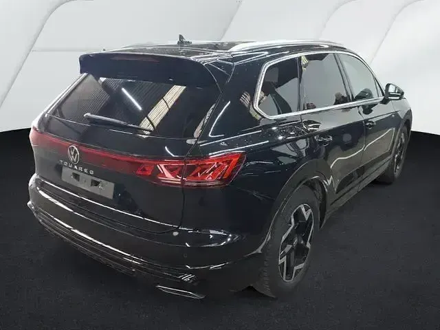 Gebraucht VW Touareg R-line 231 PS (169 kW) 2025 Schwarz SUV