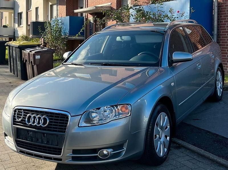 Grau Gebraucht 2006 Audi A4 Kombi | 2.750 € (Fairer Preis) - Bild 1/4