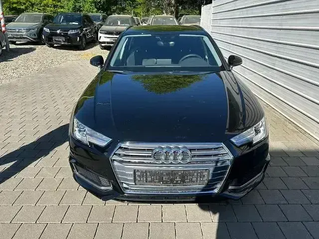 Gebraucht Audi A4 2019 Schwarz Kombi