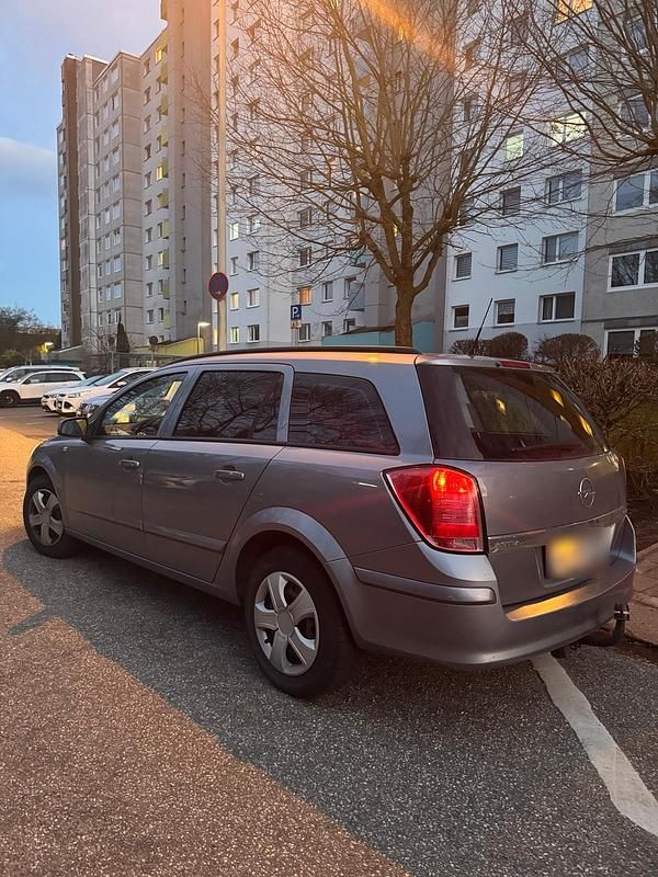 Gebraucht Opel Astra 2005 Grau Kombi