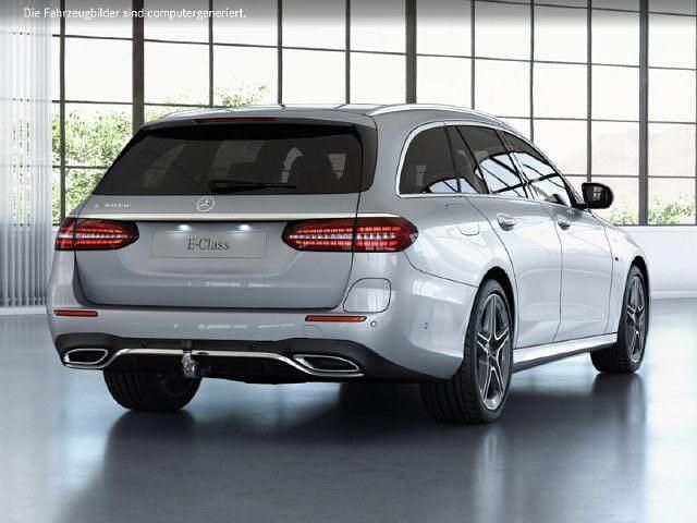 Gebraucht Mercedes E300 Avantgarde 306 PS (225 kW) 2020