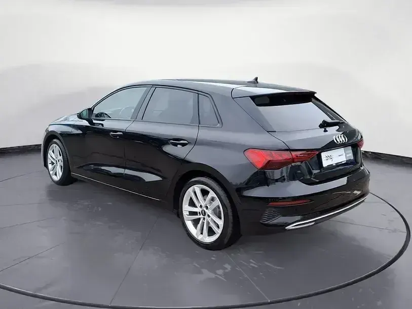 Gebraucht Audi A3 Advanced Plus 150 PS (110 kW) 2023 Schwarz Limousine