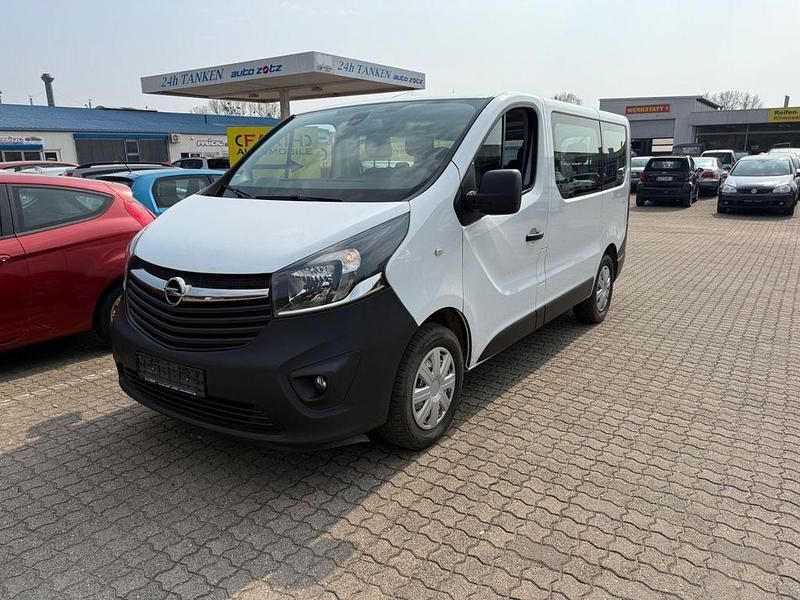 Gebraucht Opel Vivaro 95 PS (69 kW) 2016 Weiß Van / Kleinbus