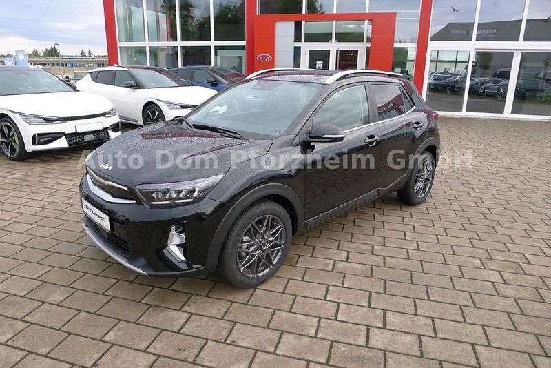Schwarz Gebraucht 2024 Kia Stonic SUV | 23.990 € (Etwas zu teuer) - Bild 1/4