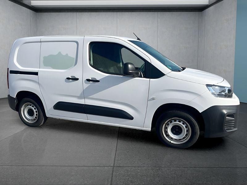 Gebraucht Citroën Berlingo 75 PS (55 kW) 2022 Weiß Van / Kleinbus