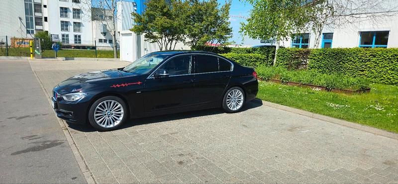Gebraucht BMW 328 Luxury Line 245 PS (180 kW) 2012 Schwarz Limousine