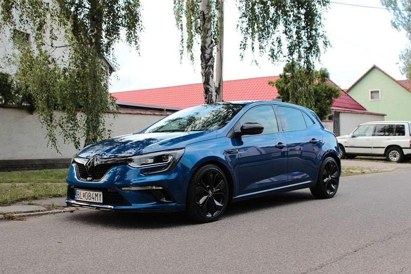 Blau Gebraucht 2016 Renault Mégane III GT Limousine | 15.690 € (Fairer Preis) - Bild 1/4