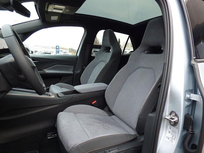 Neu Cupra Born 169 kW (231 PS) 2026 Silber Kleinwagen