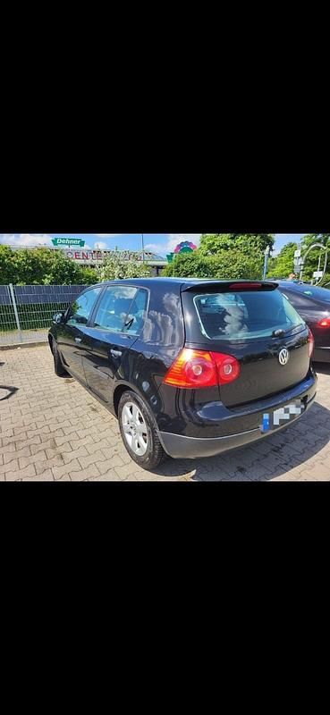 Schwarz Gebraucht 2004 VW Golf IV Limousine | 550 € (Superpreis) - Bild 1/3