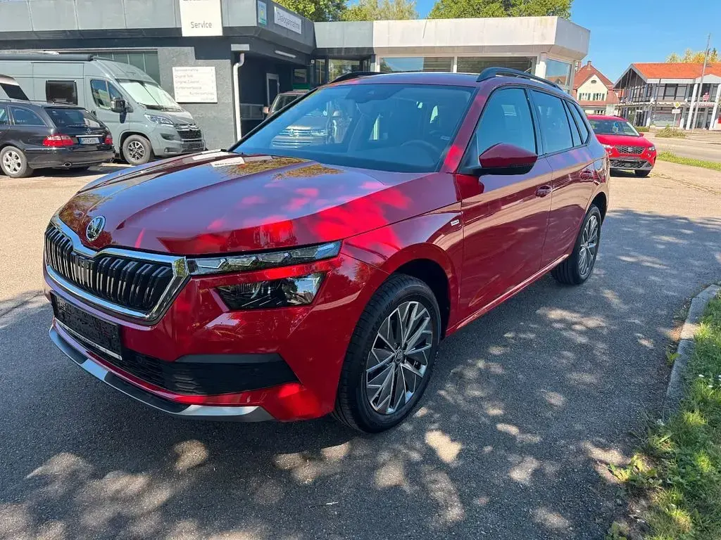 Gebraucht Skoda Kamiq Tour 150 PS (110 kW) 2022 Rot SUV