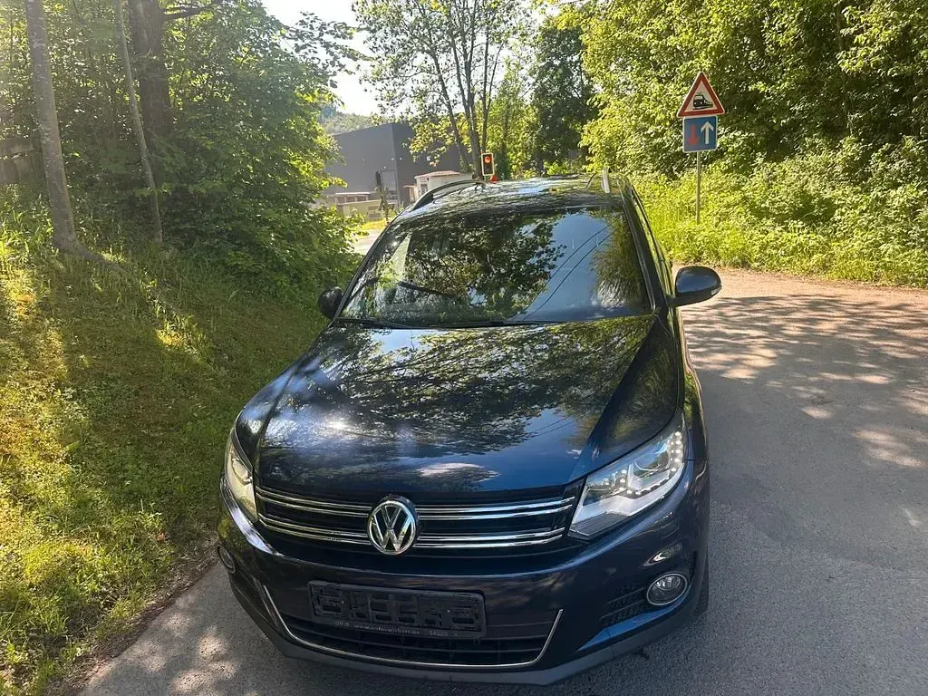 Gebraucht VW Tiguan Sportline 140 PS (102 kW) 2012 SUV