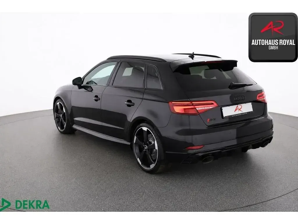 Gebraucht Audi RS3 Comfort 400 PS (294 kW) 2020 Schwarz (metallic) Limousine