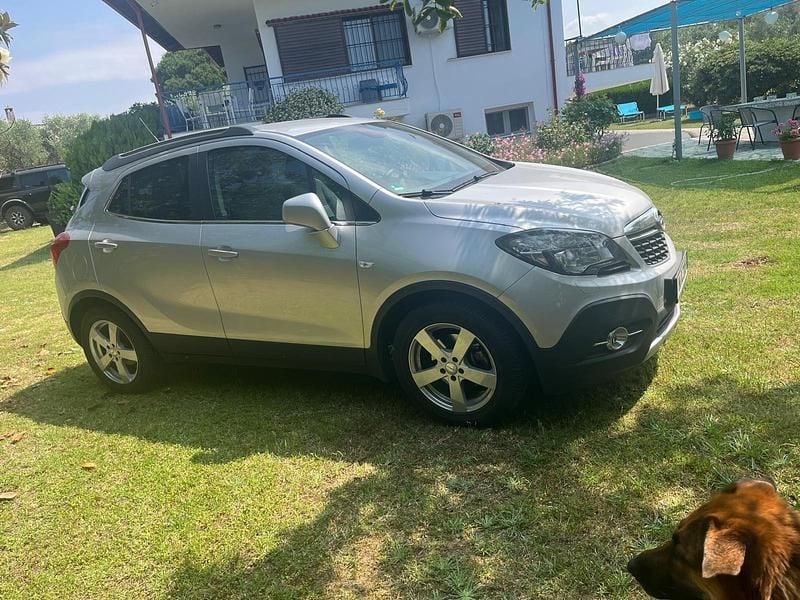 Second-hand Opel Mokka 140 CP (102 kW) 2015 Argintiu SUV