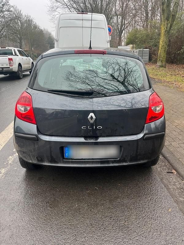 Gebraucht 2008 Renault Clio II Kleinwagen | 600 € (Guter Preis) - Bild 1/4