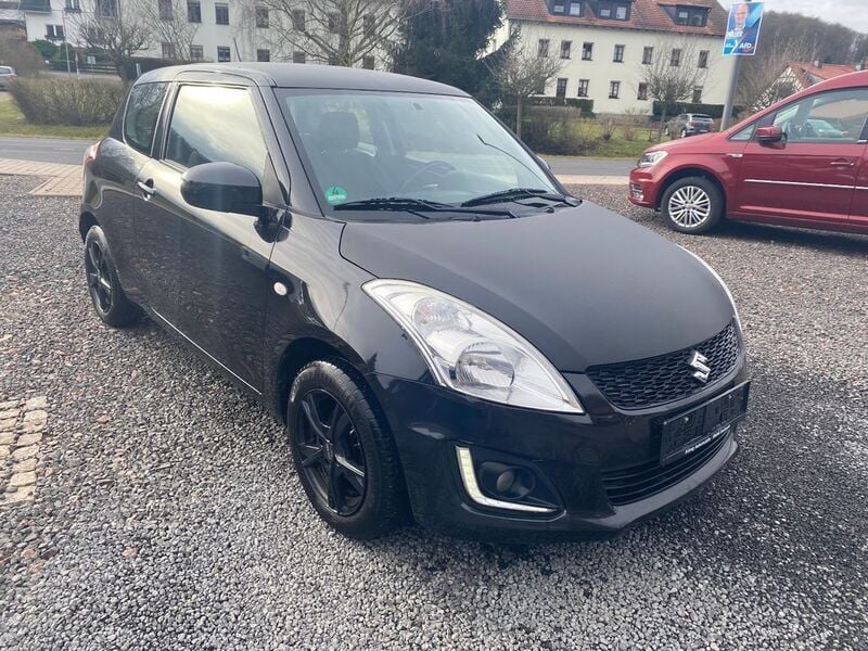 Schwarz Gebraucht 2017 Suzuki Swift Comfort | 6.950 € (Superpreis) - Bild 1/4