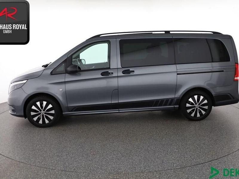 Gebraucht Mercedes Vito 190 PS (139 kW) 2023 Selenitgrau Van