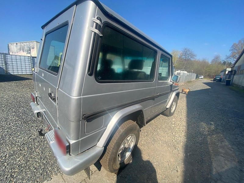 Gebraucht Mercedes 300 1993 Silber SUV