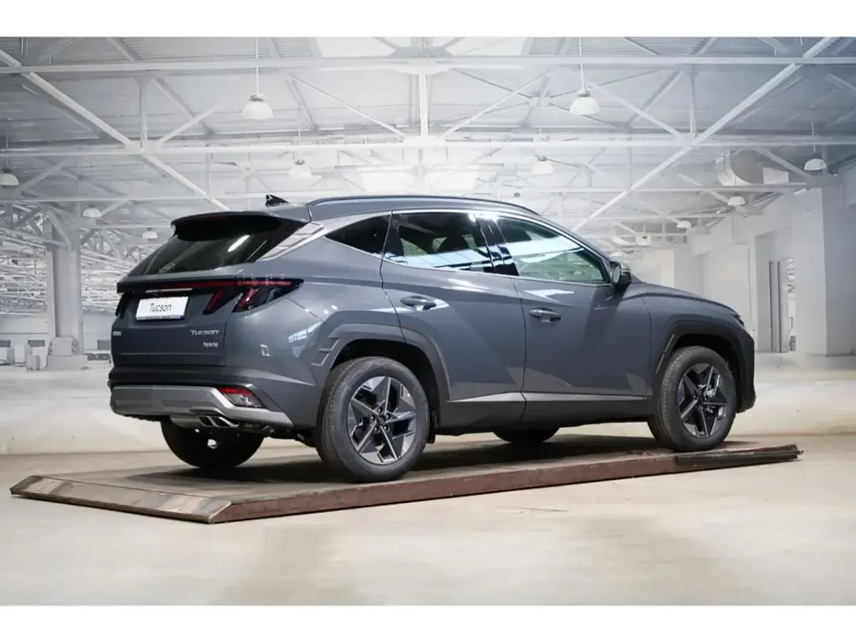 Neu Hyundai Tucson Trend 239 PS (175 kW) 2026 Ecotronic grey SUV
