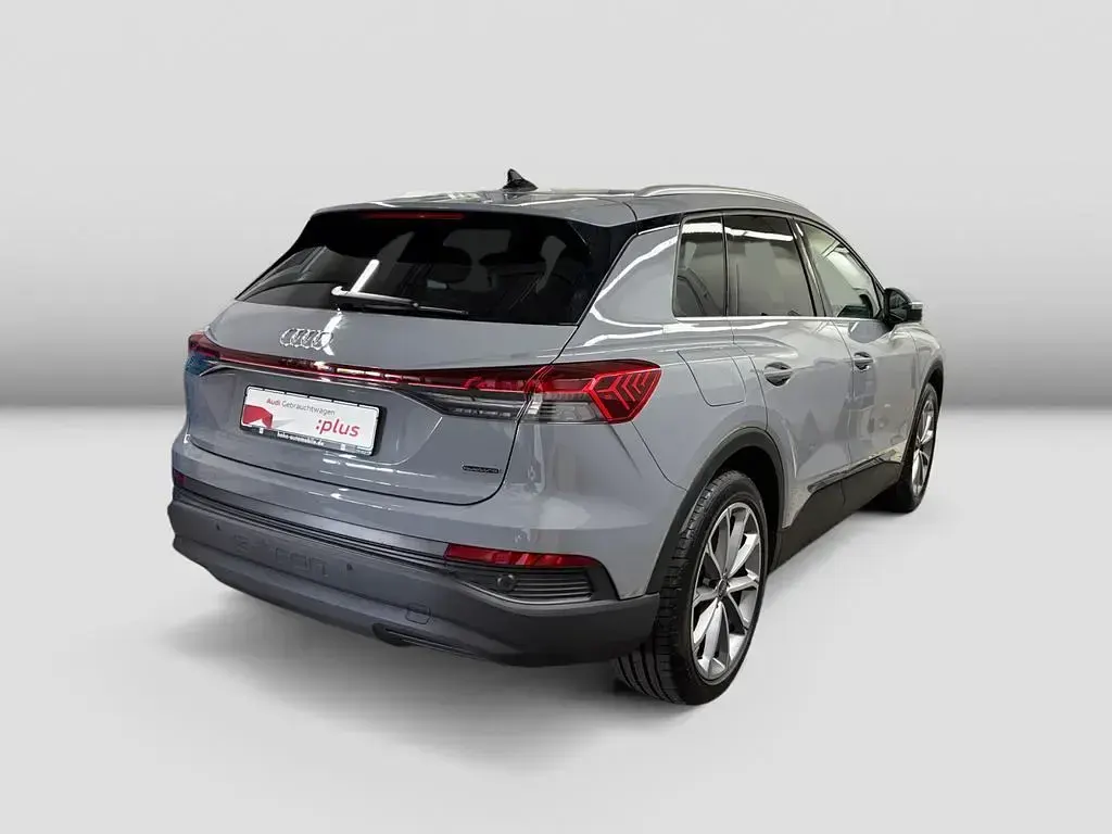 Second-hand Audi Q4 e-tron Sport 210 kW (286 CP) 2025 Gri SUV