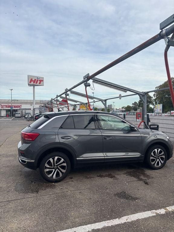 Gebraucht VW T-Roc Style 150 PS (110 kW) 2021 Grau SUV