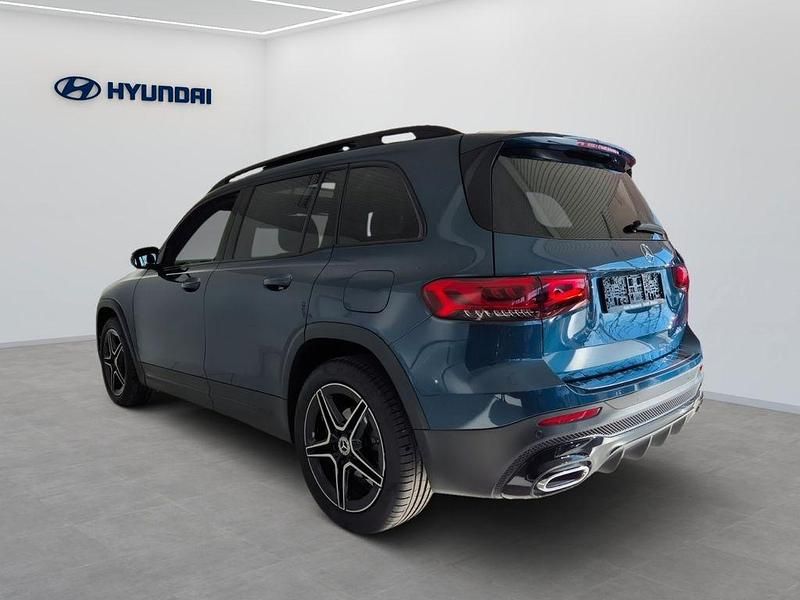 Gebraucht Mercedes GLB200 AMG line 163 PS (119 kW) 2021 Blau SUV