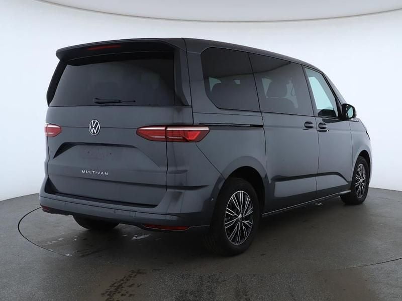 Usata VW Multivan Life 150 CV (110 kW) 2025 Monovolume