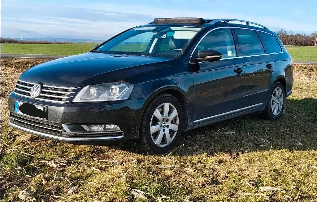 Gebraucht VW Passat 140 PS (102 kW) 2012 Schwarz Kombi