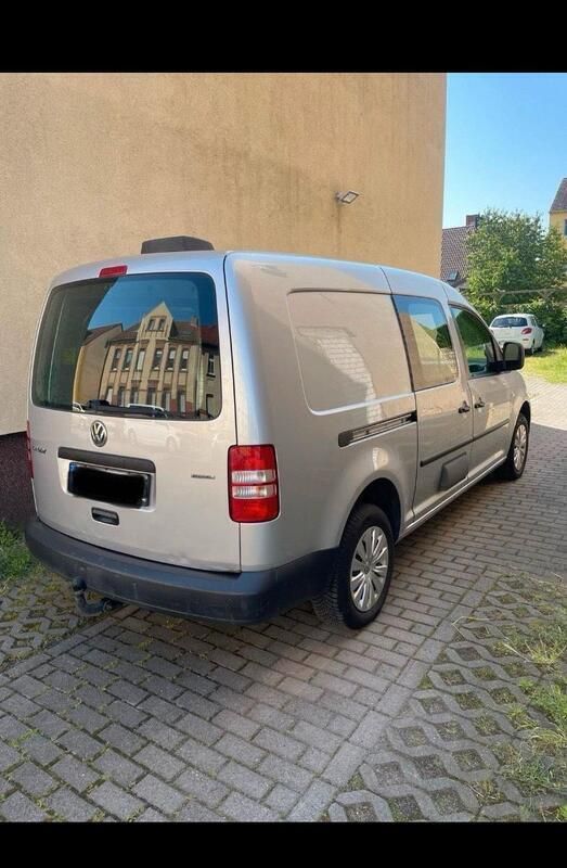 Silber Gebraucht 2013 VW Caddy Maxi Van / Kleinbus | 5.900 € (Guter Preis) - Bild 1/4