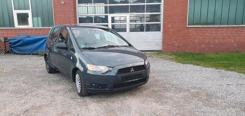 Andere farben Gebraucht 2010 Mitsubishi Colt Kleinwagen | 2.700 € - Bild 1/4