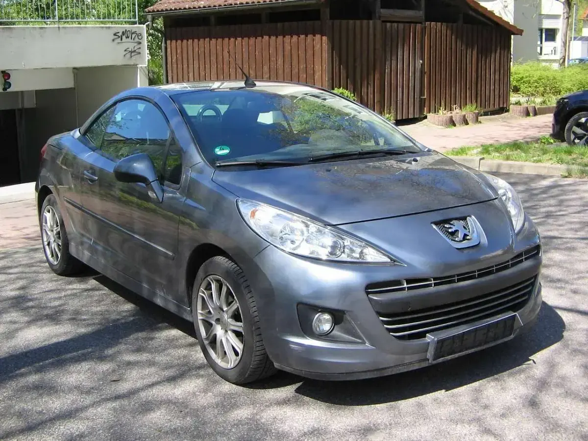 Gebraucht Peugeot 207 CC Platinum 150 PS (110 kW) 2010 Grün Cabrio