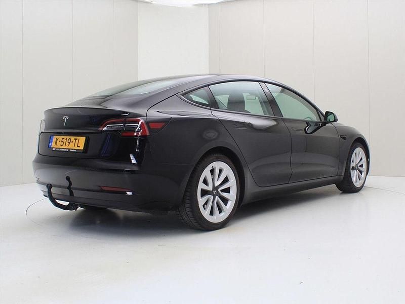 Gebraucht Tesla Model 3 Standard Range 225 kW (306 PS) 2021 Schwarz Limousine
