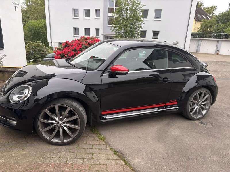 Schwarz Gebraucht 2015 VW Beetle CLUB Limousine | 13.500 € (Fairer Preis) - Bild 1/4