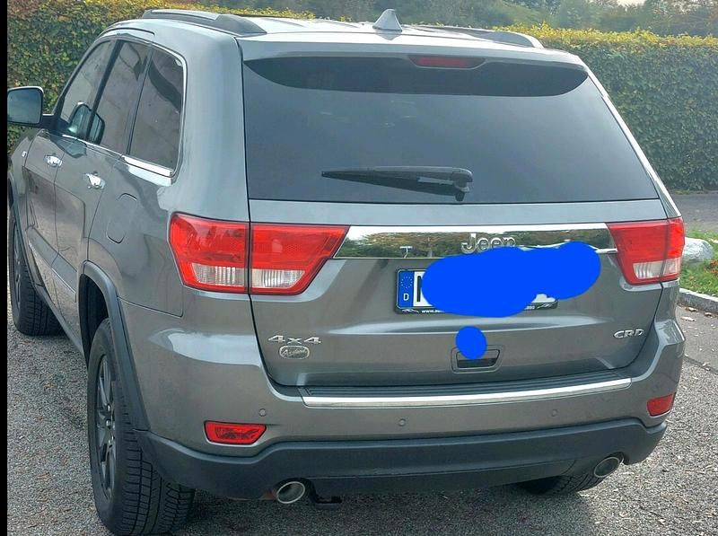 Gebraucht Jeep Cherokee 241 PS (177 kW) 2012 Grau SUV