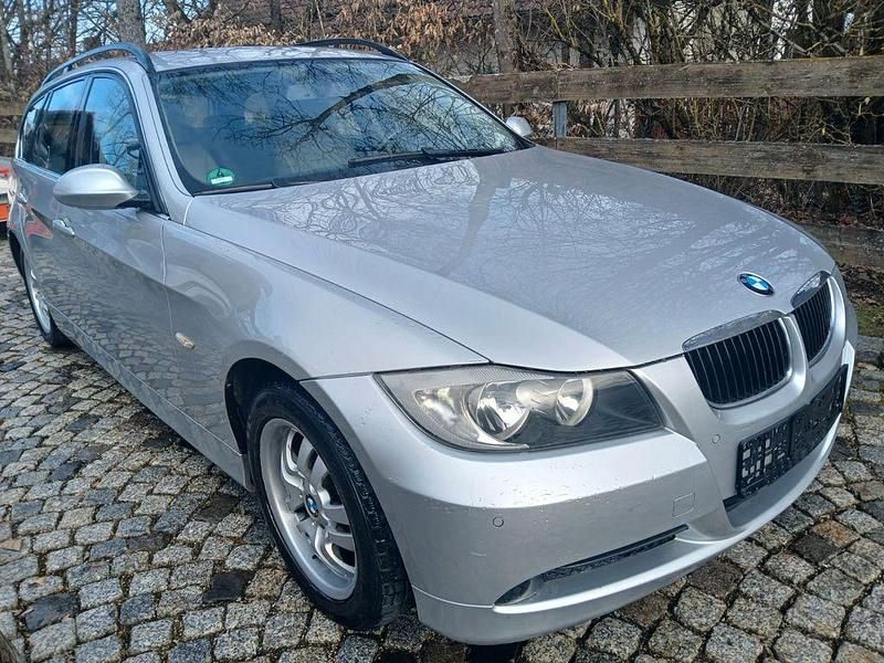 Gebraucht BMW 325 218 PS (160 kW) 2005 Silber Kombi