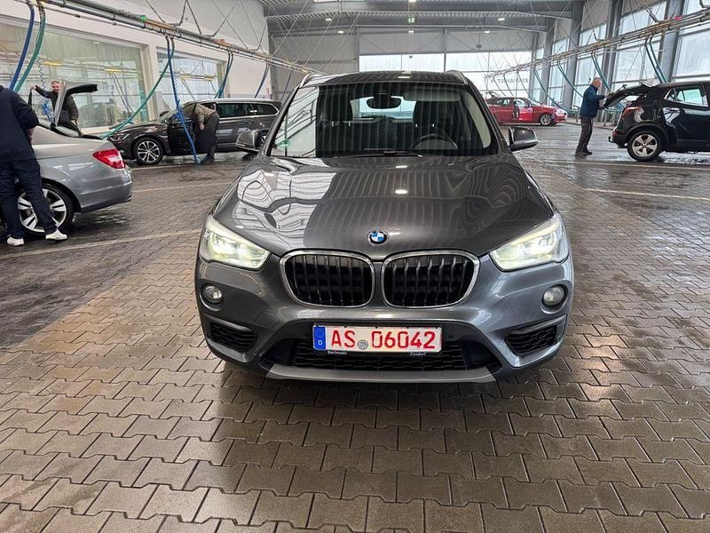 Gebraucht BMW X1 Advantage 192 PS (141 kW) 2016 Grau SUV
