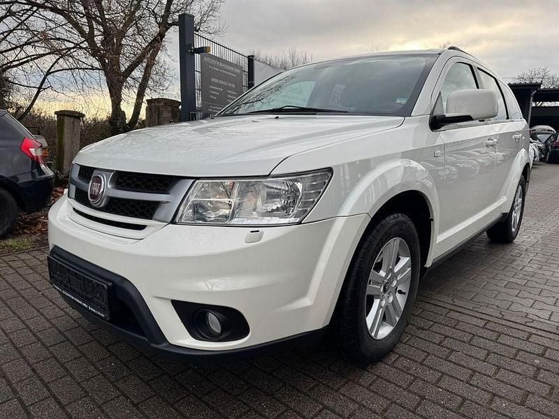 Gebraucht Fiat Freemont 170 PS (125 kW) 2015 Weiß SUV