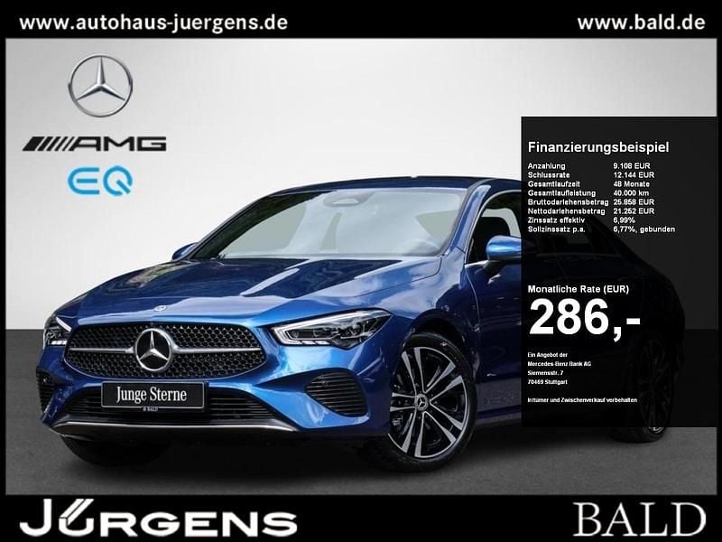Metalliclack spektralblau Gebraucht 2024 Mercedes CLA180 Progressive Limousine | 29.480 € (Superpreis) - Bild 1/4