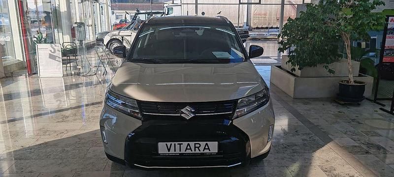 Neu Suzuki Vitara Comfort 129 PS (94 kW) 2025 Beige SUV