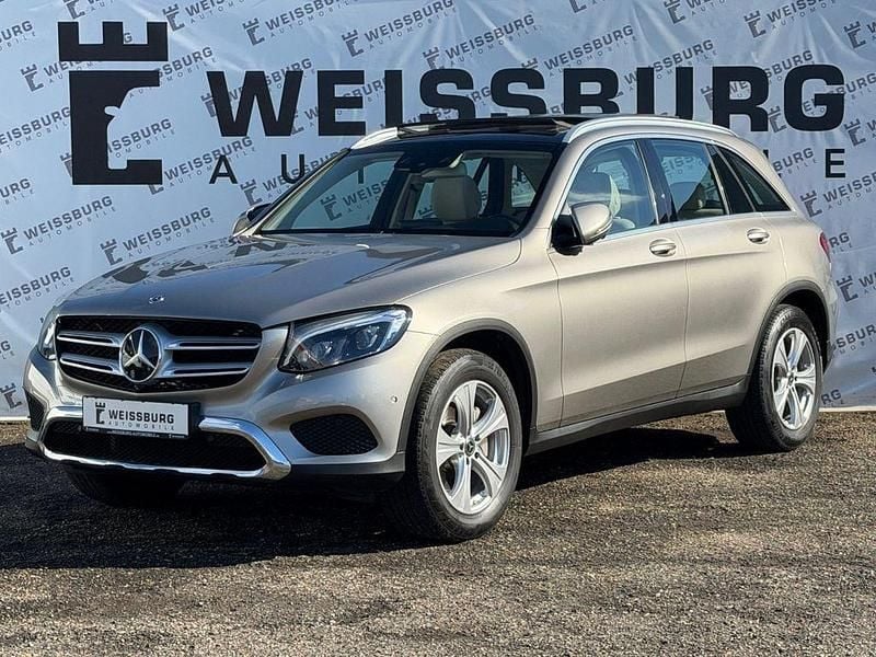 Gebraucht Mercedes GLC300 245 PS (180 kW) 2019 Silber SUV
