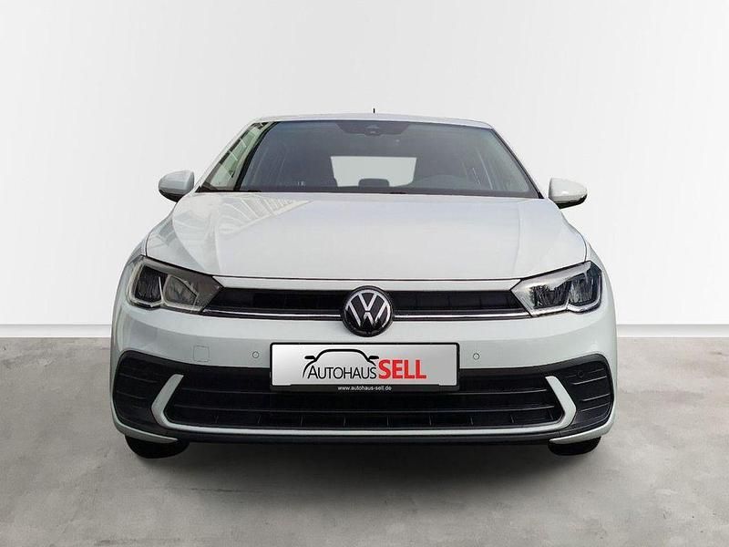 Gebraucht VW Polo Basis 80 PS (58 kW) 2022 Weiß Kleinwagen